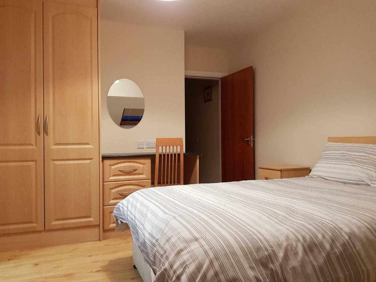 Waterlane Apartments Голуэй Экстерьер фото